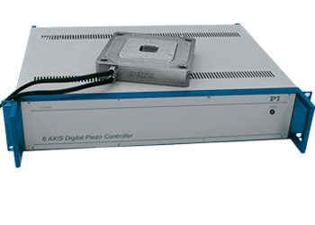 E-710 Digital Piezo Controller